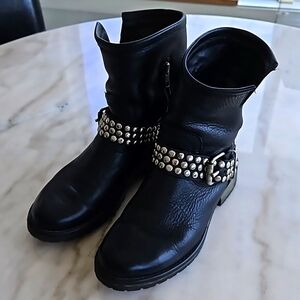 Steve Madden studded boots